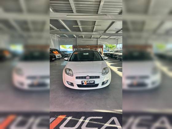FIAT BRAVO 1.8 SPORTING 16V FLEX 4P MANUAL